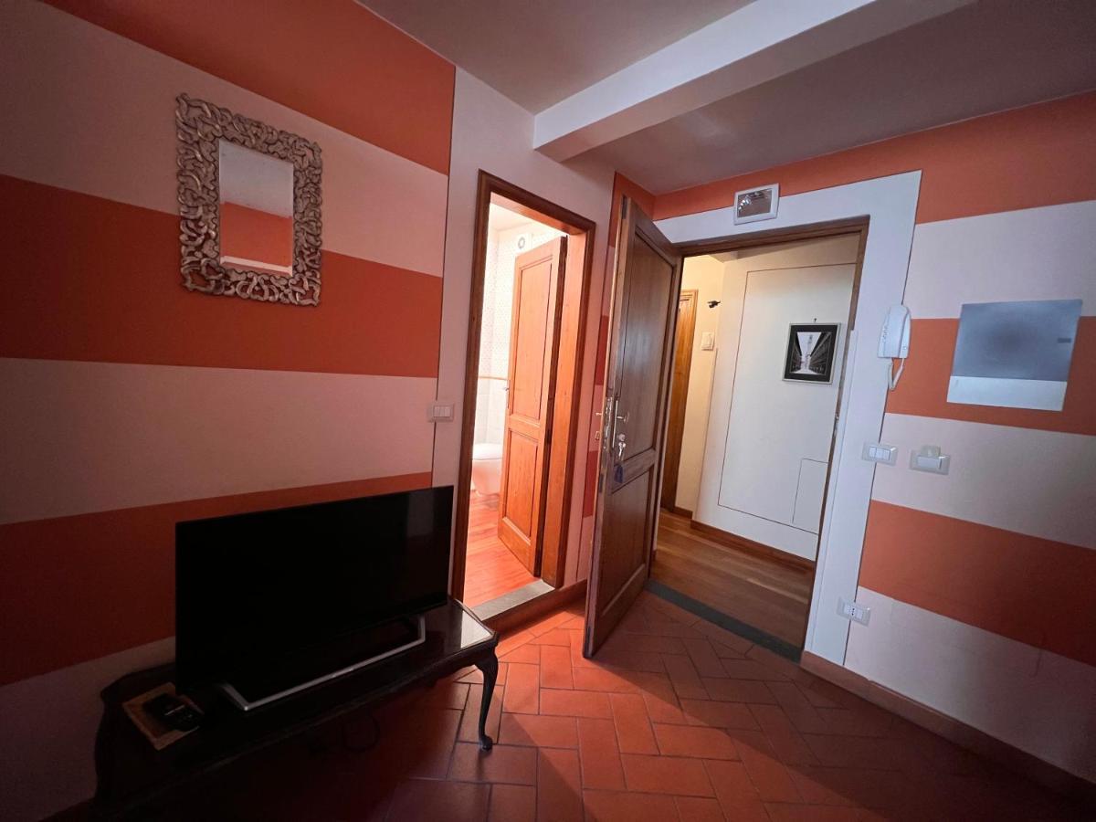 Al Giglio Bottonato Apartment Florence Exterior photo